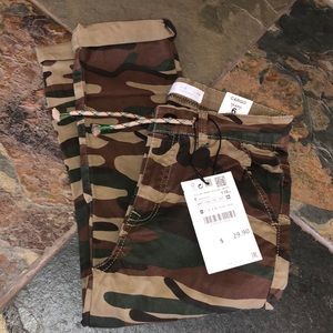 New size 6 boys Zara pants